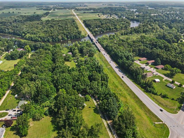 14164 Riverside Drive, Constantine, MI 49042