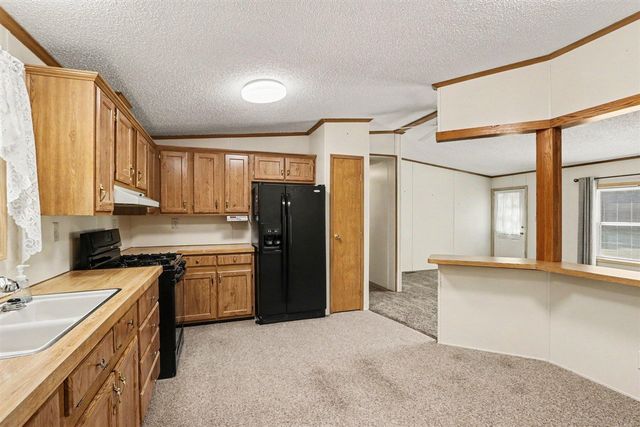 14164 Riverside Drive, Constantine, MI 49042