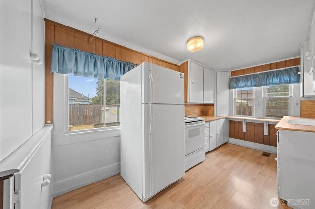 1114 N Prospect Street, Tacoma, WA 98406