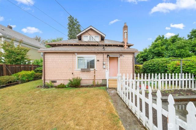 1114 N Prospect Street, Tacoma, WA 98406