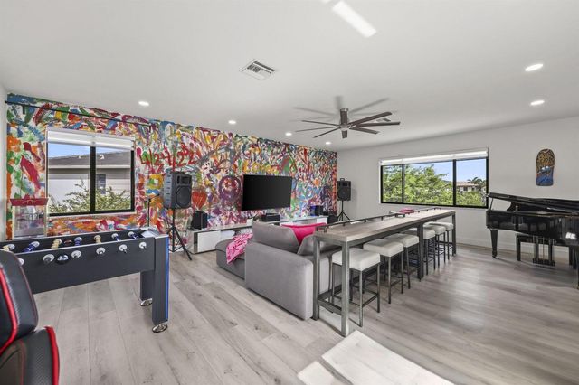 10432 N Lago Vista Circle, Parkland, FL 33076
