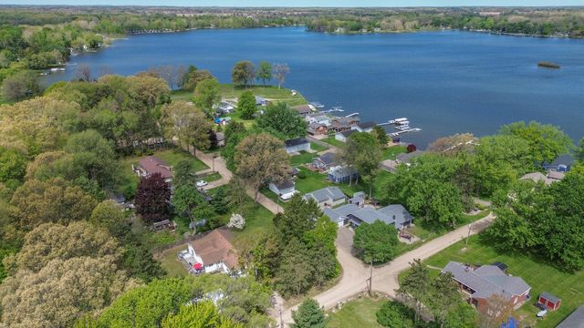 45523 Eleanor Drive, Decatur Twp, MI 49045