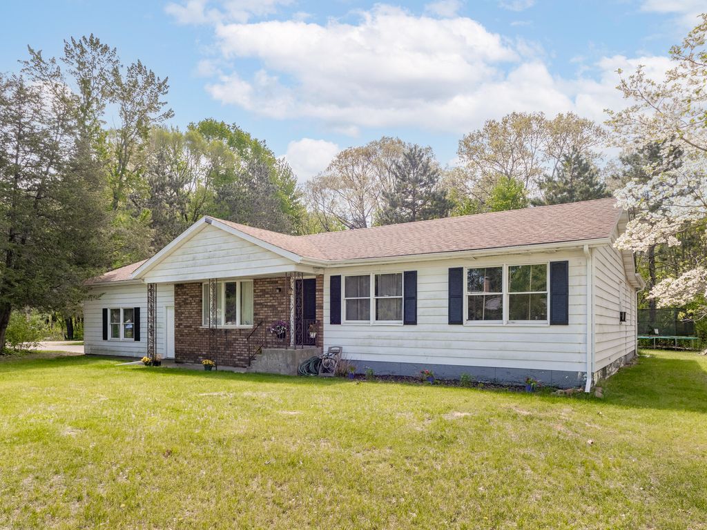 45523 Eleanor Drive, Decatur Twp, MI 49045