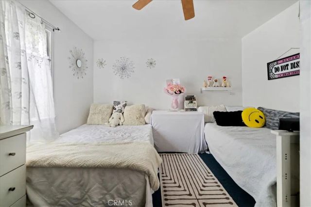 3529 10th Avenue, Los Angeles, CA 90018