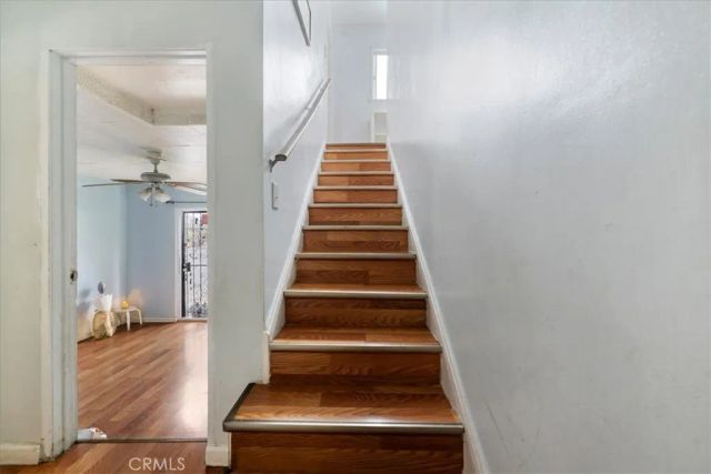 3529 10th Avenue, Los Angeles, CA 90018