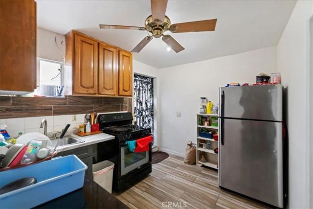 3529 10th Avenue, Los Angeles, CA 90018