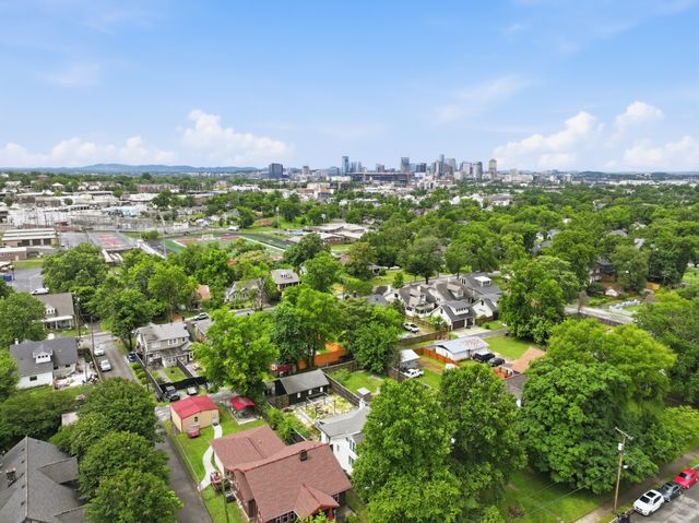 1010 Maxwell Ave, Nashville, TN 37206