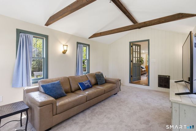244 Buttonball Lane, Glastonbury, CT 06033