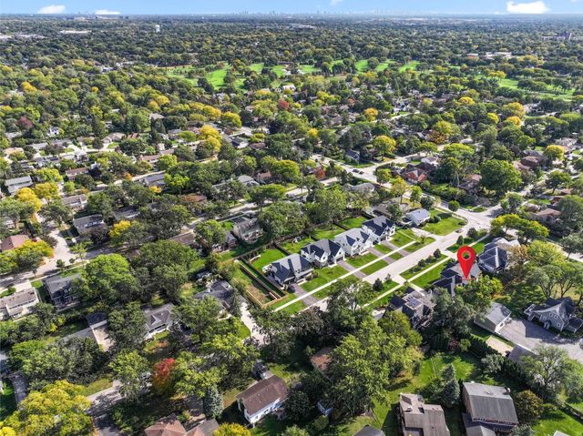 1024 Prairie Lawn Road, Glenview, IL 60025