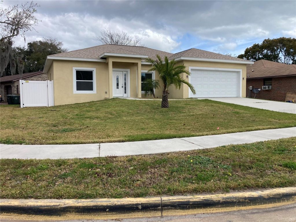 925 LORA STREET, Daytona Beach, FL 32114