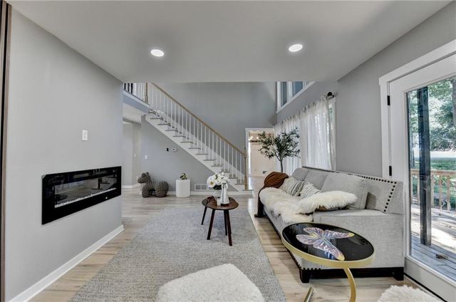 2820 bluebird cir nw, Duluth, GA 30096