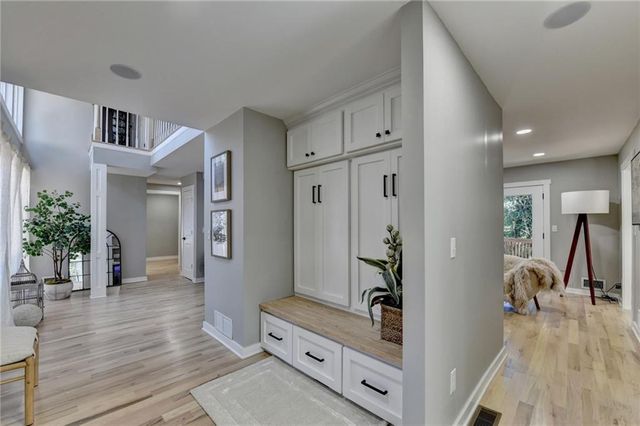 2820 bluebird cir nw, Duluth, GA 30096