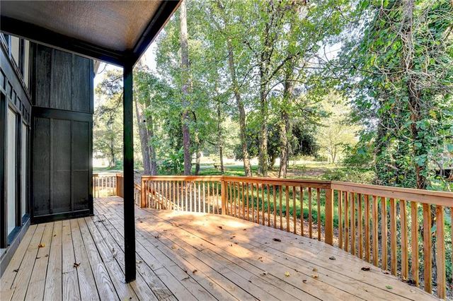 2820 bluebird cir nw, Duluth, GA 30096