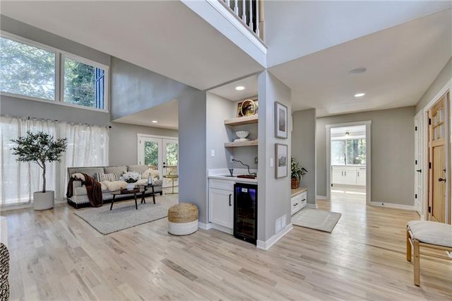 2820 bluebird cir nw, Duluth, GA 30096