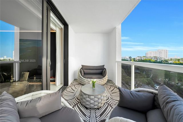 9 Island Ave 609, Miami Beach, FL 33139