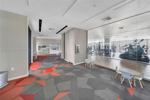 9 Island Ave 609, Miami Beach, FL 33139