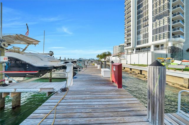 9 Island Ave 609, Miami Beach, FL 33139