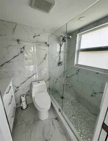 8 Islewood A 8, Deerfield Beach, FL 33442