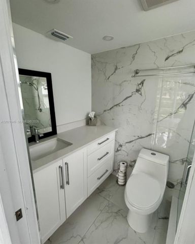 8 Islewood A 8, Deerfield Beach, FL 33442