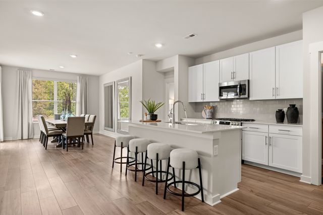 1011 NATURE LN, Lewisburg, TN 37091