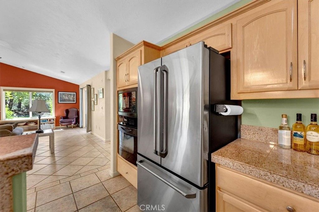 Image 17 of property listing at 818 Deas, Mount Shasta, CA 96067