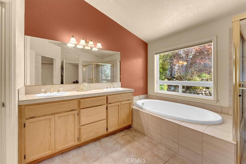 Image 22 of property listing at 818 Deas, Mount Shasta, CA 96067