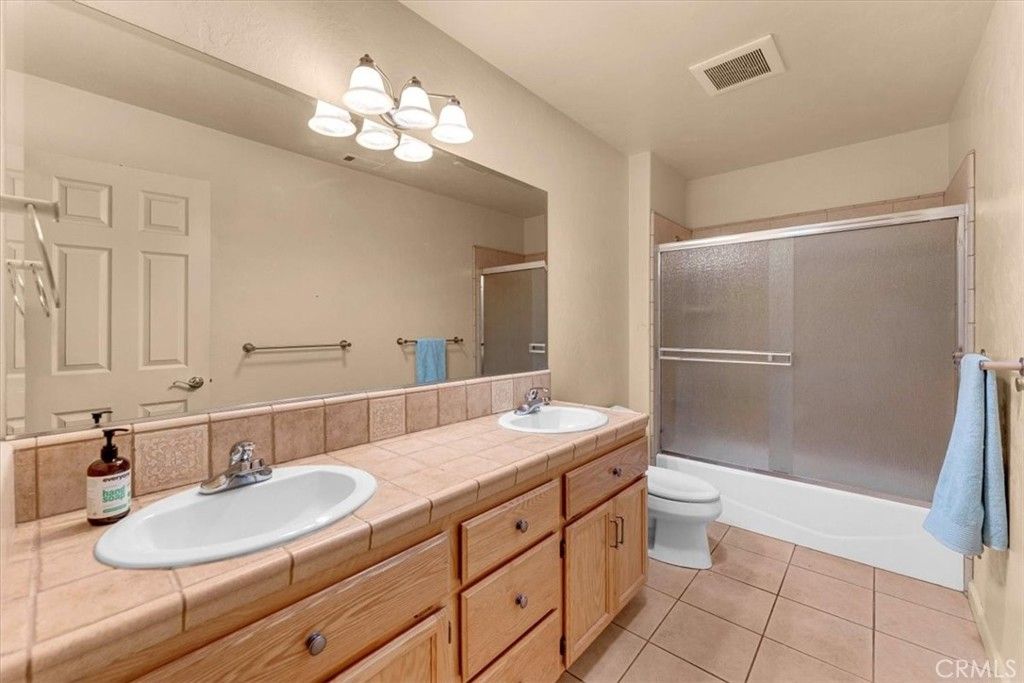 Image 31 of property listing at 818 Deas, Mount Shasta, CA 96067