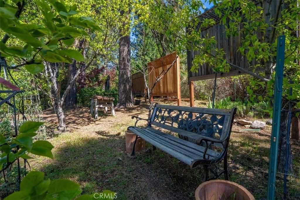 Image 49 of property listing at 818 Deas, Mount Shasta, CA 96067