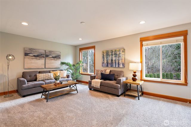 11026 30th Street SE, Lake Stevens, WA 98258