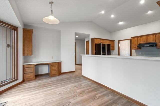 2 Resplandor Place, Hot Springs Village, AR 71909