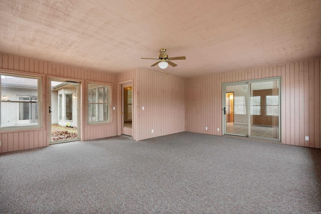 2 Resplandor Place, Hot Springs Village, AR 71909