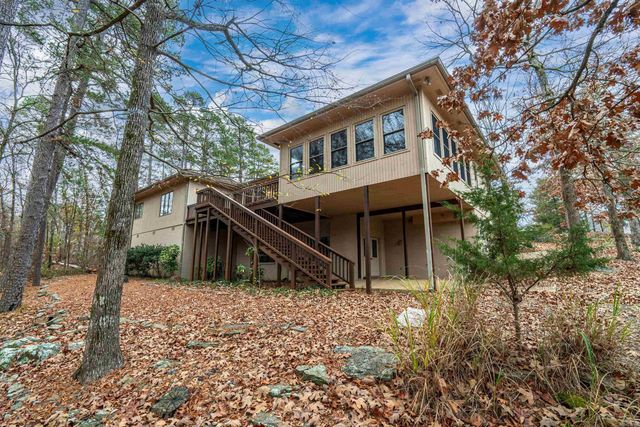 2 Resplandor Place, Hot Springs Village, AR 71909