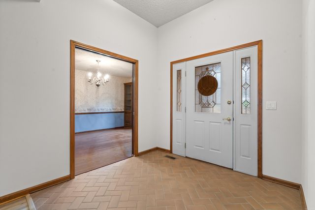 2 Resplandor Place, Hot Springs Village, AR 71909