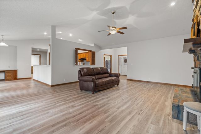 2 Resplandor Place, Hot Springs Village, AR 71909