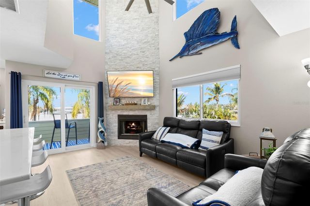 2394 HANOVER DRIVE, Dunedin, FL 34698