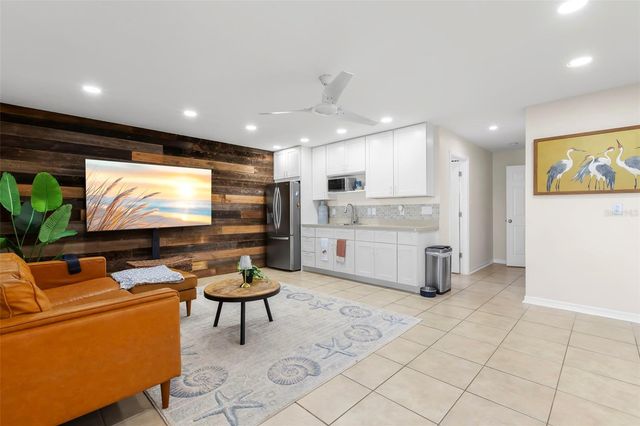 2394 HANOVER DRIVE, Dunedin, FL 34698