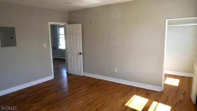 1007 Julia St, Elizabeth City, NJ 07201