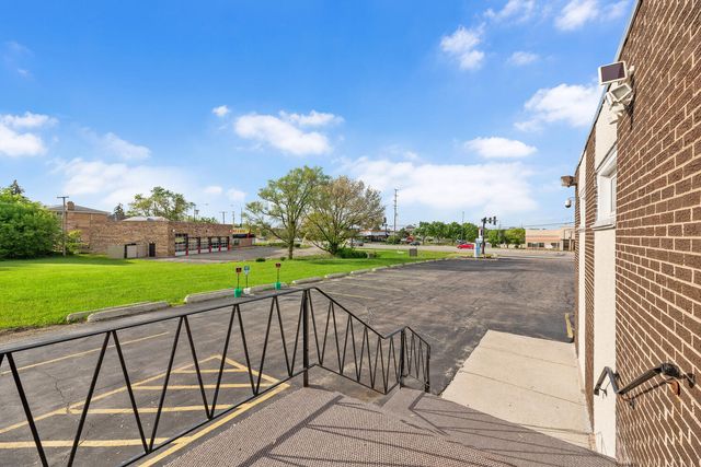 1645 Irving Park Road 202, Hanover Park, IL 60133