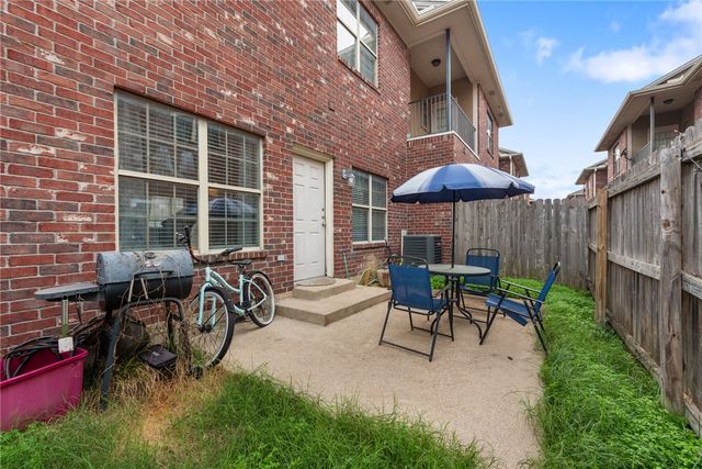 400 Forest Drive, College Station, TX 77840