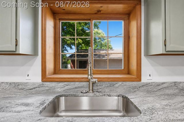 3470 Johnson Street, Trenton, MI 48183