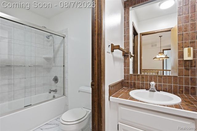 3470 Johnson Street, Trenton, MI 48183