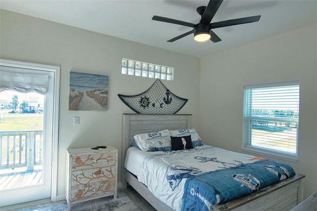 14146 Miramar Drive, Galveston, TX 77554