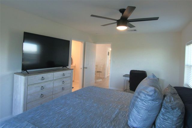 14146 Miramar Drive, Galveston, TX 77554