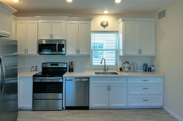 14146 Miramar Drive, Galveston, TX 77554