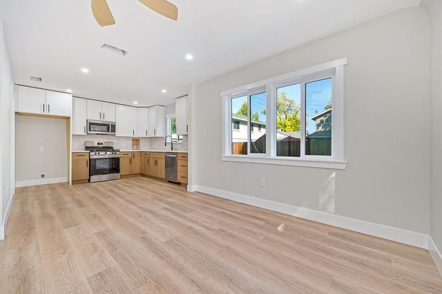 419 Bonita St, Roseville, CA 95678