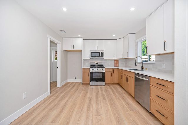 419 Bonita St, Roseville, CA 95678