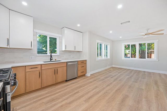 419 Bonita St, Roseville, CA 95678