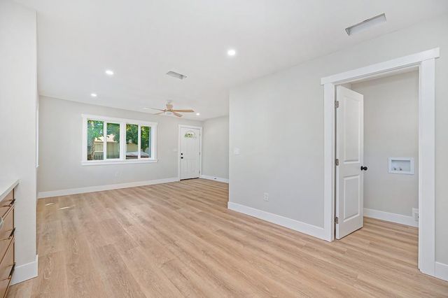 419 Bonita St, Roseville, CA 95678