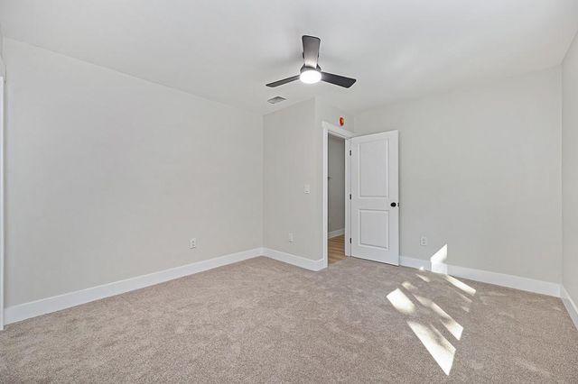 419 Bonita St, Roseville, CA 95678