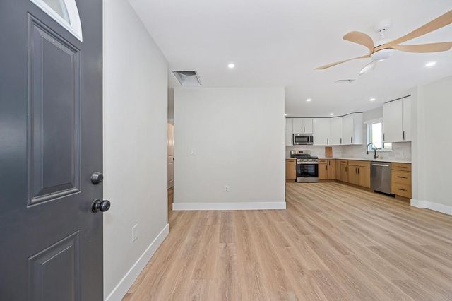 419 Bonita St, Roseville, CA 95678